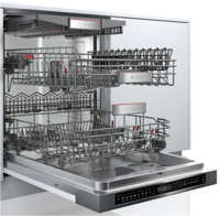 De bedieningsknoppen zijn weggewerkt in de bovenrand en onzichtbaar bij een gesloten deur.