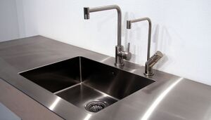 RVS werkblad met ingelast spoelbak